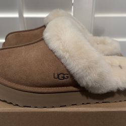 BRAND NEW UGG Women's Disquette Slippers (Women’s Size 10) - $95