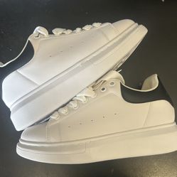 Alexander McQueen Leather Shoe Womens Size 7