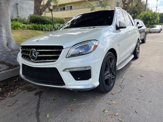 Mercedes ML63 2013 Clean Title