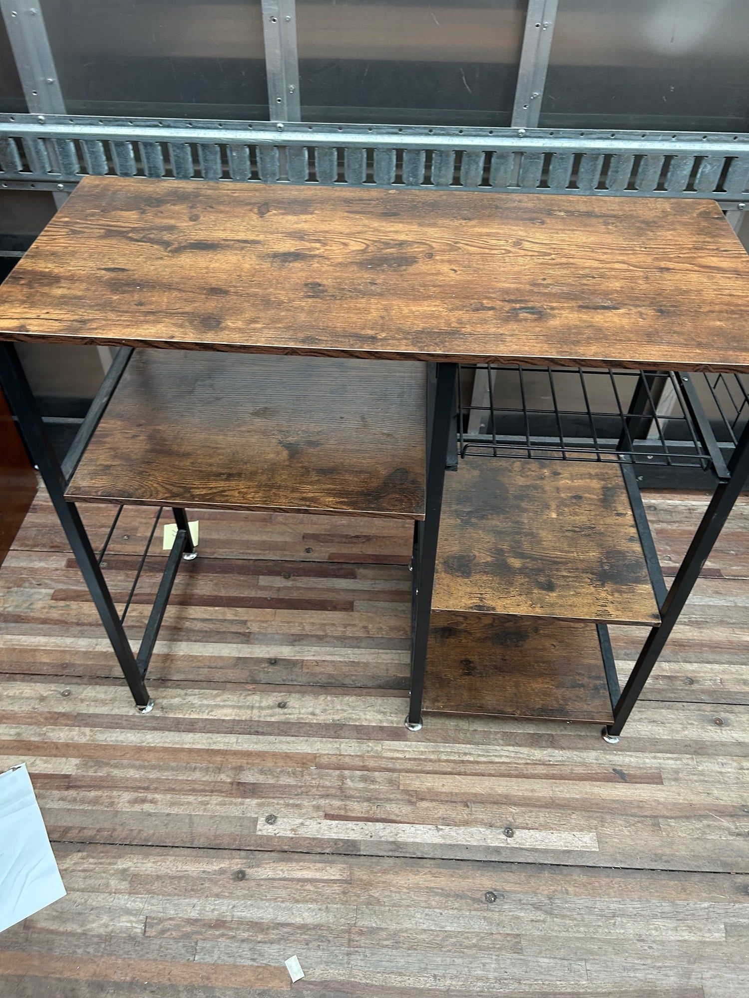 Concept Industrial Kitchen Rack