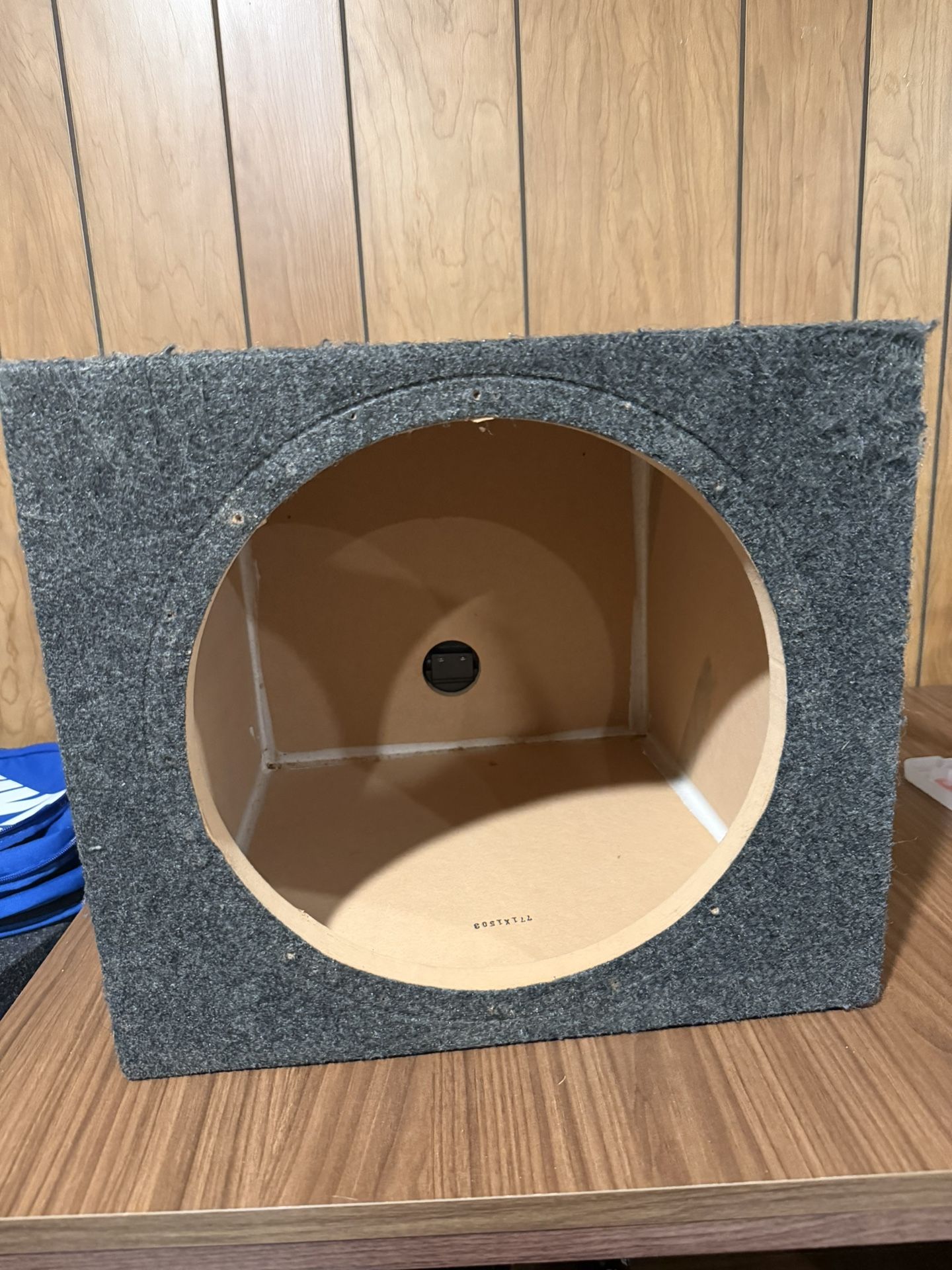 Single 12” Sealed Subwoofer Enclosure.
