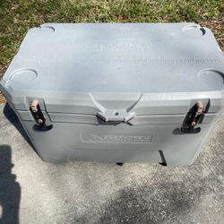 Heavy Duty Boat Cooler