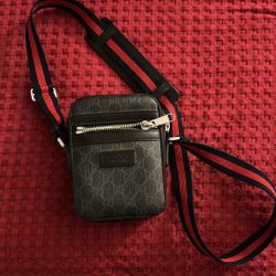 Gucci Messenger Bag 