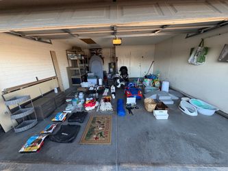 Garage Sale 8/23