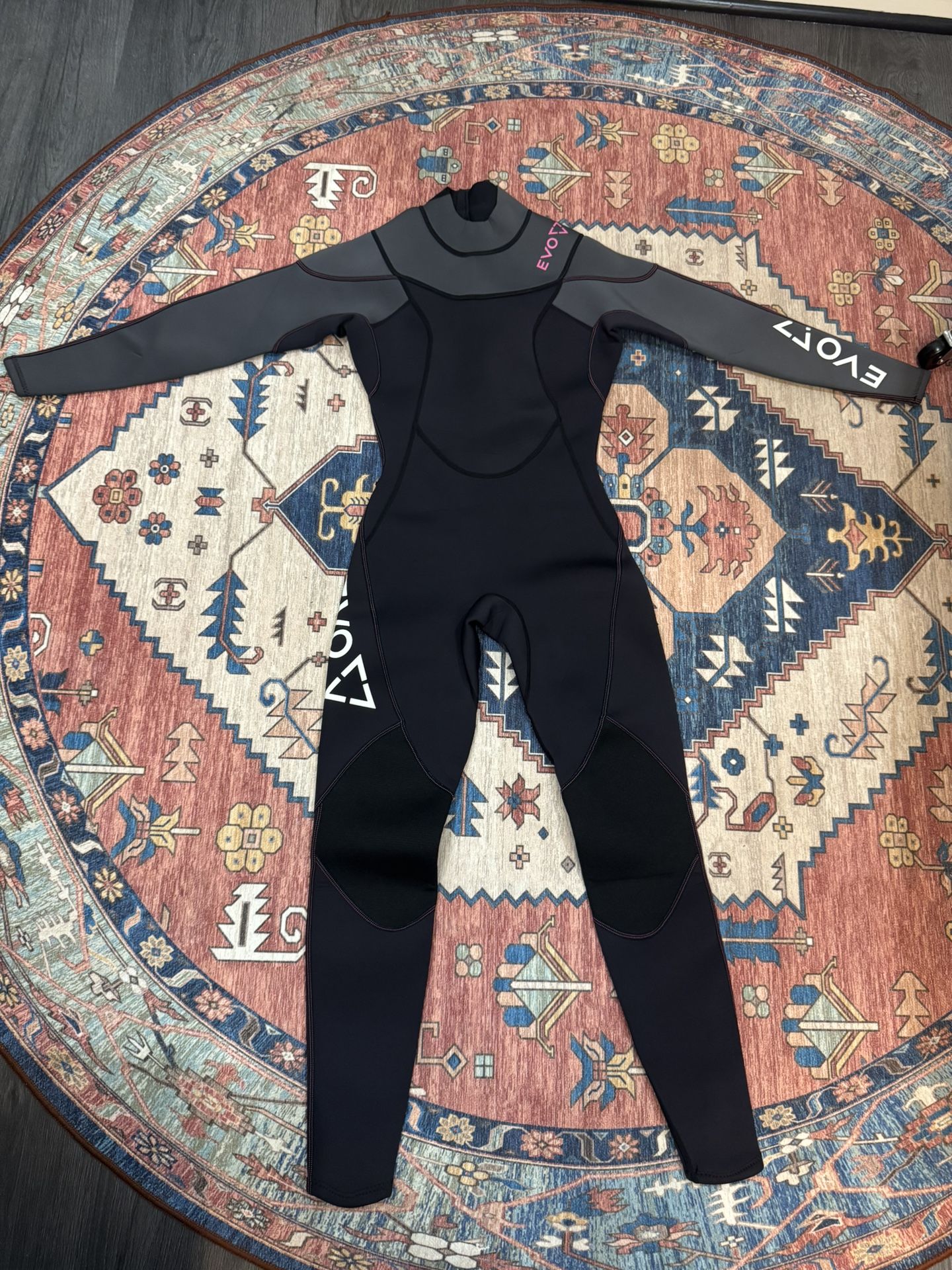 Evo Elite Blaze 3mm Wet Suit Women’s Pink Size 3/4(S)