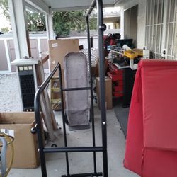 LIGHT WEIGHT CLOTHES RACK