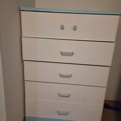 5 Dresser Drawer 