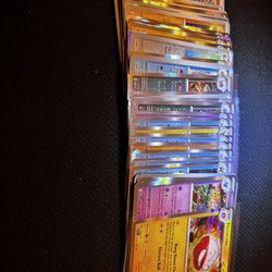 50 Card Pokémon Lot