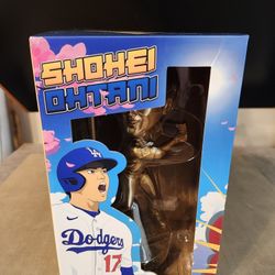 Dodgers Shohei Ohtani Gold Bobblehead 