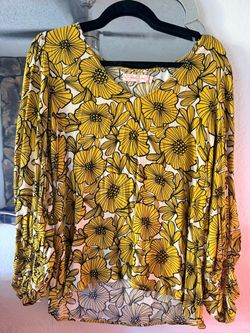 MEDIUM Traffic People yellow & black blouse