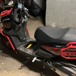 200cc 2025 Brand New 300 Miles