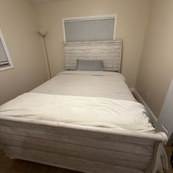 Bed Frame, Queen Mattress & Dresser Ashley Furniture