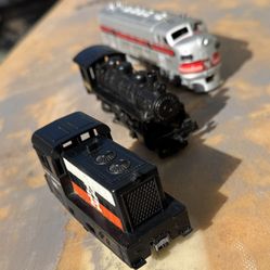 HO Train Engine Lot