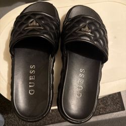 Guess size 10 US