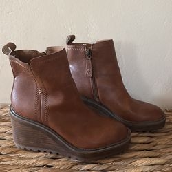 Women’s Zodiac  Wedge Booties