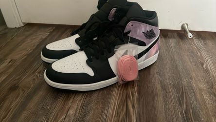Jordan 1s
