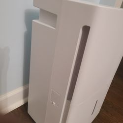 DEHUMIDIFIER
