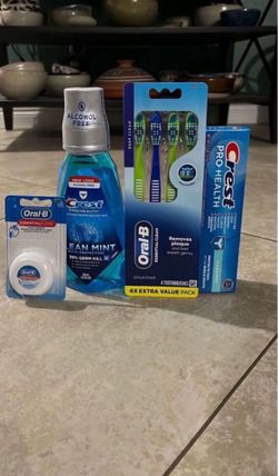 Crest, OralB