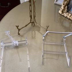 Pictures Or Plates Holders 