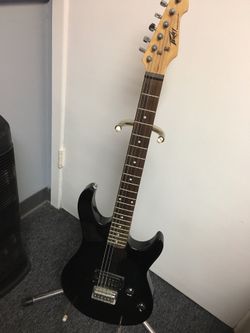 Peavey Rockmaster in Black and Gig Bag