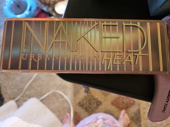 Urban DECAY EYESHADOW PELLETS