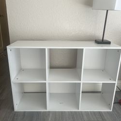 6 Cubical Cubbies Shelving For books Toys 