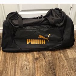 PUMA CARRY ALL DUFFLE BAG 