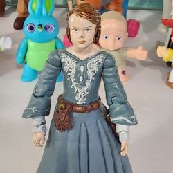 Chronicles Of Narnia Lucy Figure