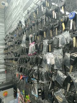 Car Keys for Many Vehicles