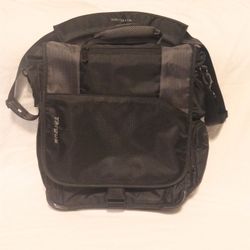 TARGUS LAPTOP/NOTEBOOK BAG