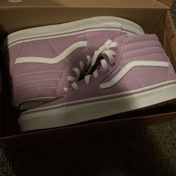High Top Vans lavender purple size 7 woman Brand New Never Worn