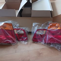 Bmw E46 Sedan 325i 330i 4 Door Tail Lights