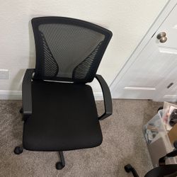 Amazing Swivel Office Chair With Back Support pillow