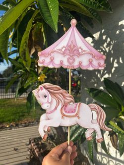 Custom Centerpieces