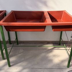 Lavaderos de plástico duro en dos medidas