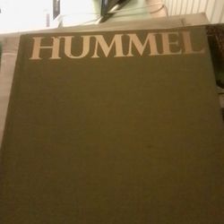 Hummel Book Yr 2000 Complete 35.00