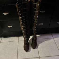 Over The Knee boots 