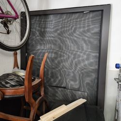 ESW Screen For SALE **LIKE NEW**