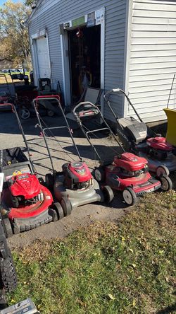Push lawn mowers