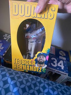 Teoscar Hernandez dodgers bobblehead 2025 trade