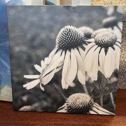 Flower canvas wall hanging