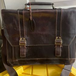 Genuine Wilson’s Leather Laptop Messanger Bag