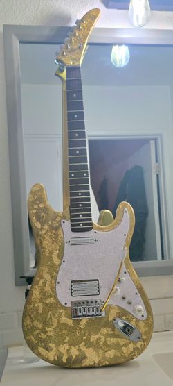 Golf Leaf Stratocaster Read DISCRIPTION 🚨