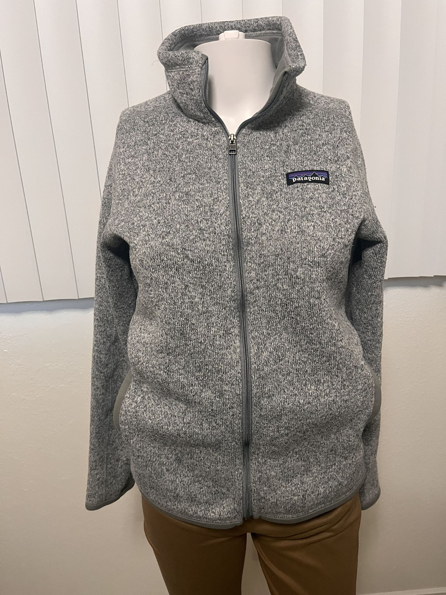 Patagonia Sweater Women Size s