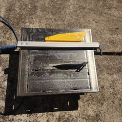 wet tile saw
