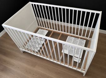 White Wood Baby Crib