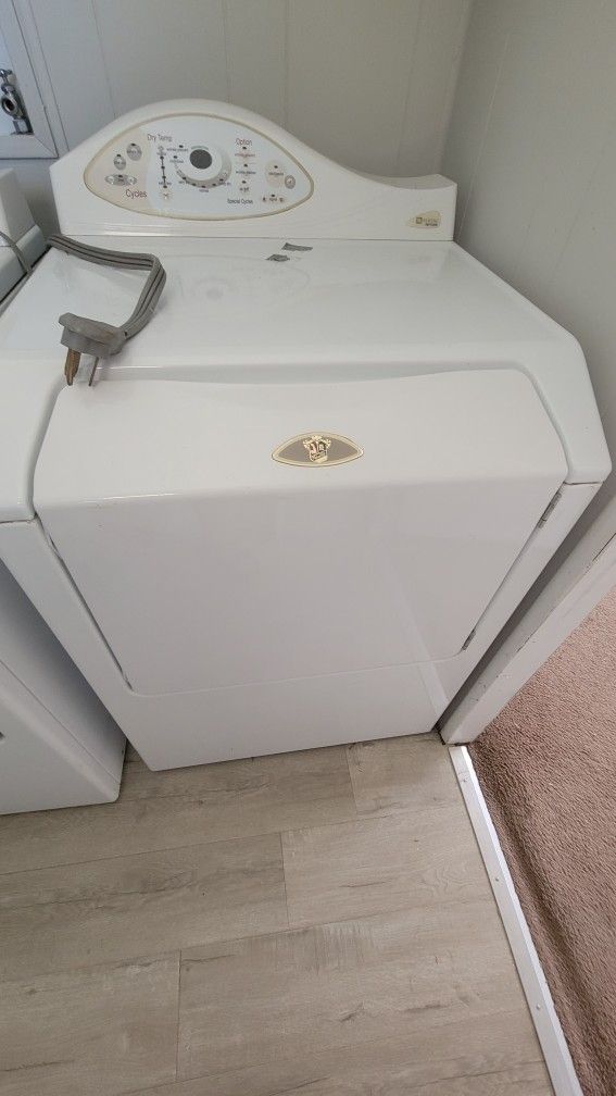 Maytag Electric Dryer