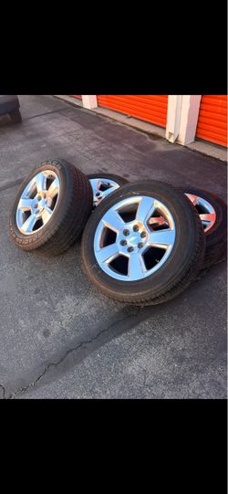 Silverado ltz wheel 20” $880$ obo tahoe yukon gmc sierra denali ss chevrolet rines rst chevy z71 lt