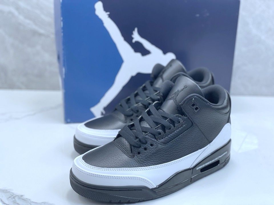 FRAGMENT DESIGN×NIKE AIR JORDAN 3 RETRO fragment design x Air Jordan 3 Unreleased Sample | Hypebeast
