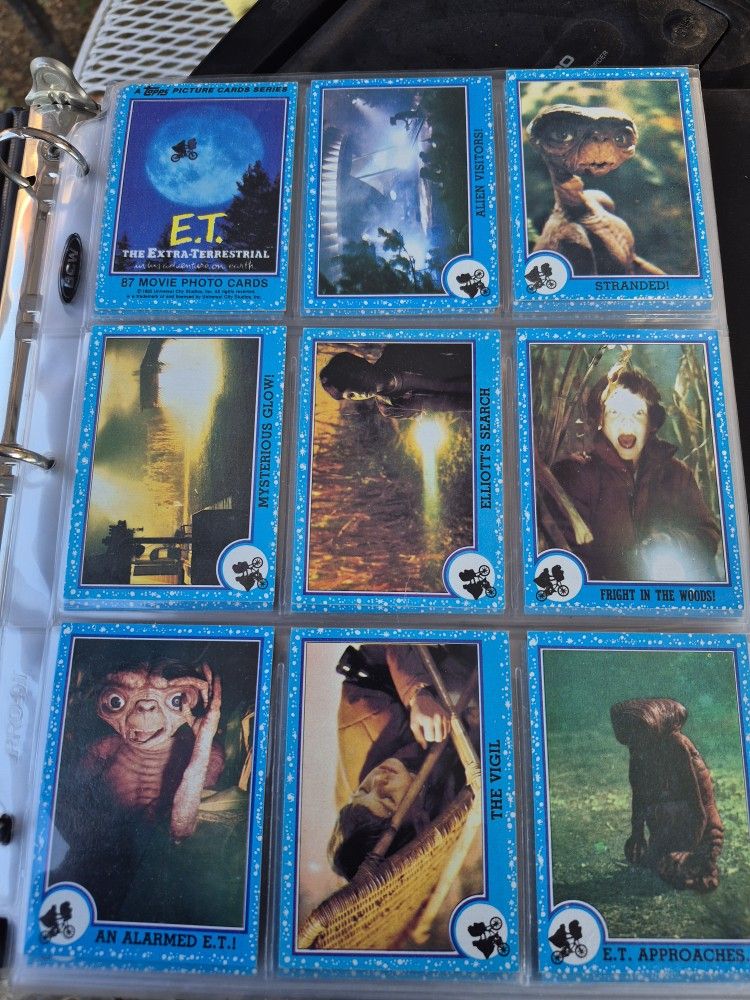 E.T Topps Trading Cards 1982